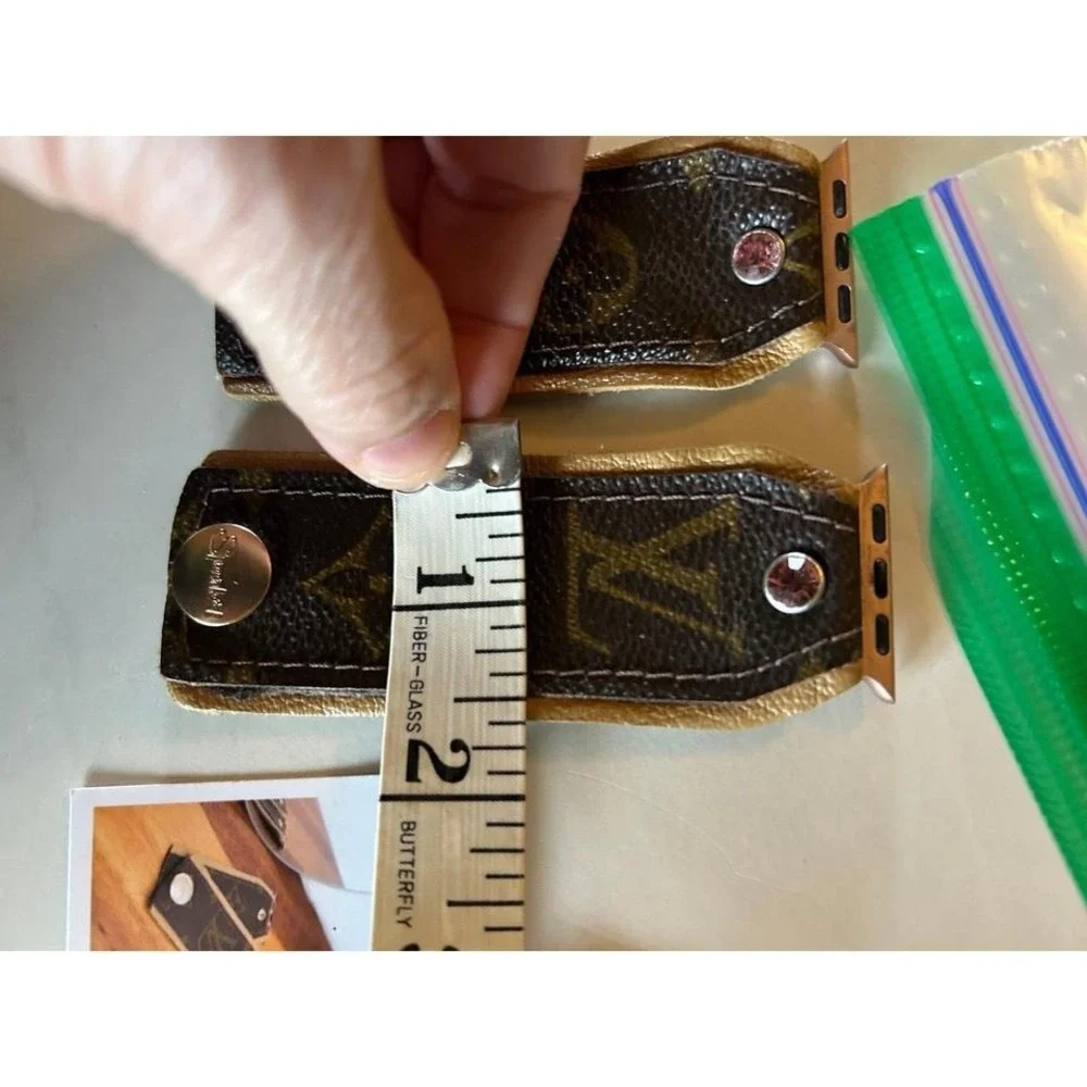 Spark*l Authentic Louis Vuitton Apple Watch Band 38/40/41mm